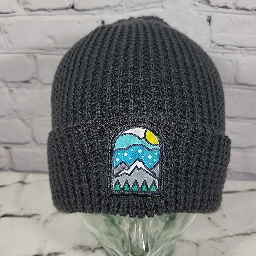 Subaru Waffle Knit Beanie Hat Unisex O/S Gray Mountain‎ Patch Adventure Ski Cap